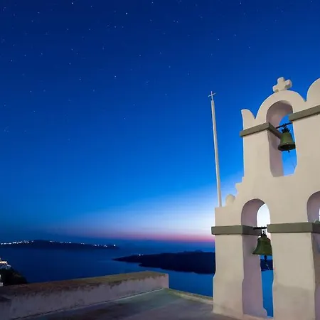 White Fira (Santorini)