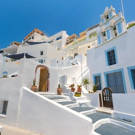 Villa White Fira (Santorini)