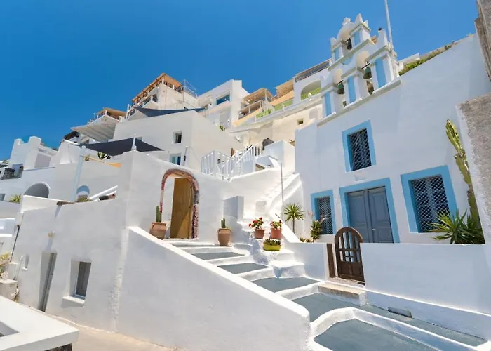 Vila White Fira (Santorini)