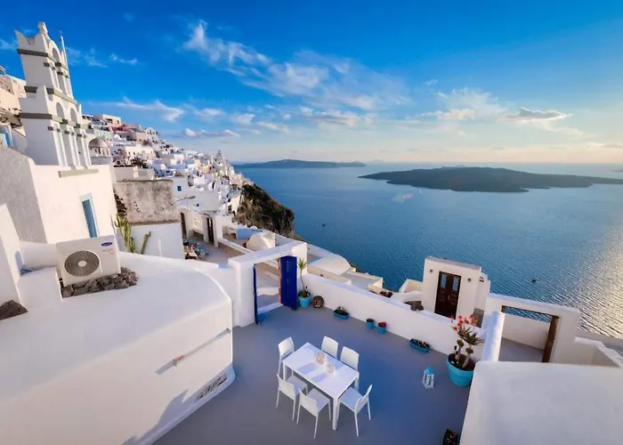 White Fira (Santorini)