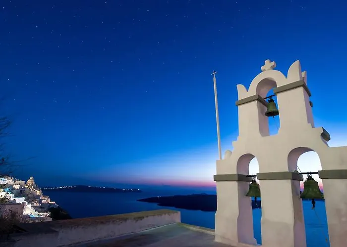 White Fira (Santorini)